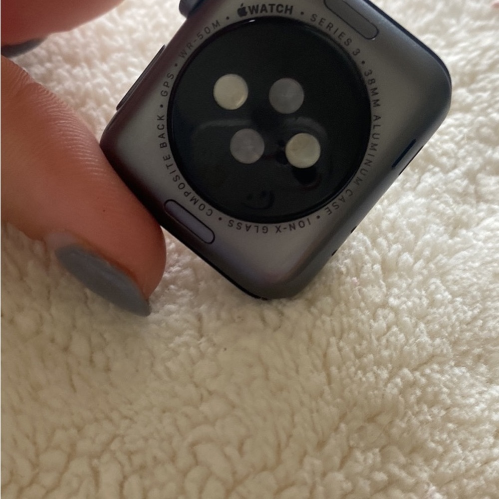 Series 3 Apple Watch w/ GPS